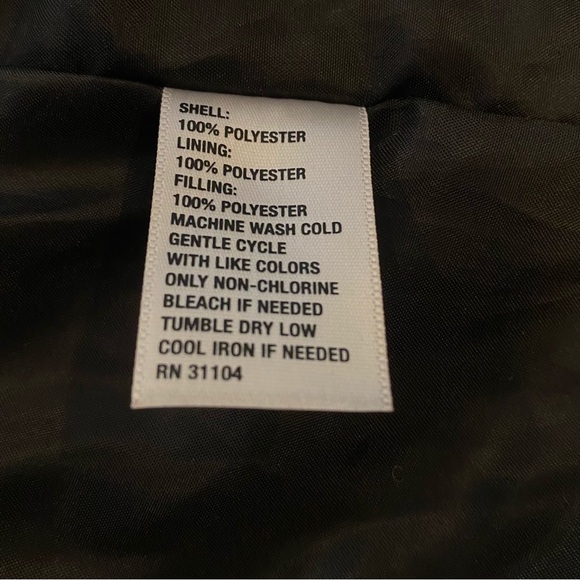 Black Quilted Vest by Crown & Ivy. EUC - Picture 9 of 9